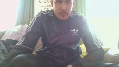 Shiny_gear_top webcam model stream image