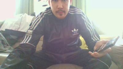 Shiny_gear_top webcam model stream image