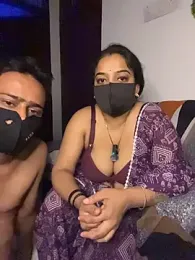 Rimi_Bhabhi webcam stripchat model stream image
