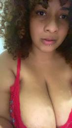 Nalui webcam model stream image