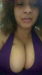 Nalui webcam model stream image