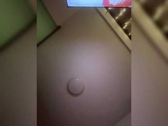 Italianka webcam model stream image