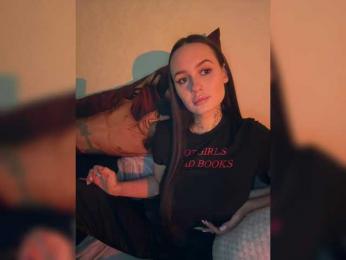 Italianka webcam bongacams model stream image