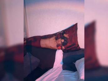 Italianka webcam model stream image