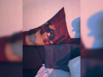 Italianka webcam model stream image