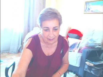 Victoria5643 webcam model stream image