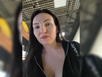 Mrs_Di webcam model stream image