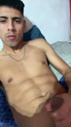 Tomy_03 webcam model stream image