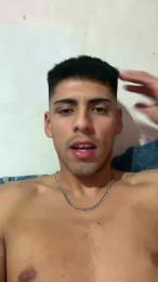 Tomy_03 webcam model stream image