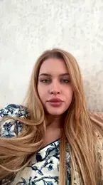 KikiWatson webcam model stream image