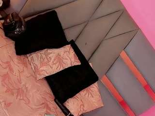 cute-enderlyn21 webcam model stream image