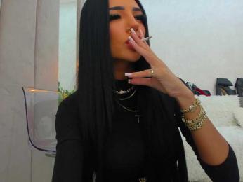 BritneyCharm webcam model stream image