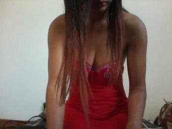 PrettyLie webcam bongacams model stream image