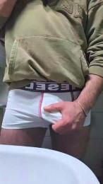 Doperman webcam model stream image