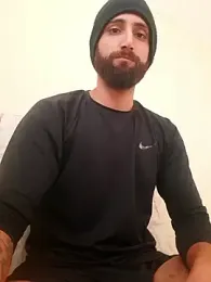 Luccareli10 webcam model stream image
