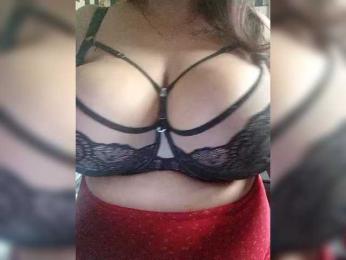Xo4y-SeX-TpaX webcam model stream image