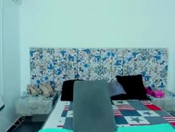 violetta_tss webcam chaturbate model stream image