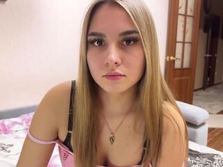 Lu Penberthy webcam model stream image