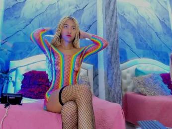 Alisha-Ebonyy webcam model stream image