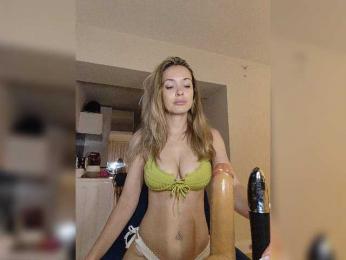 Zvezda_Lola webcam model stream image