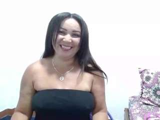 brendamilf webcam model stream image