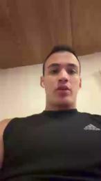 LeoDelvey_ webcam model stream image