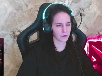 IrwiTomboy webcam model stream image