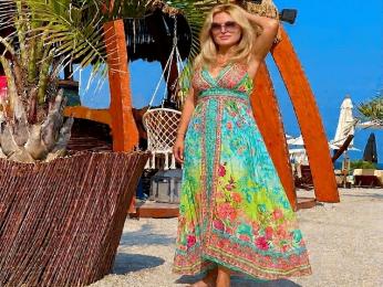 AnneNicolle webcam model stream image