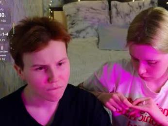 babees_eva webcam model stream image