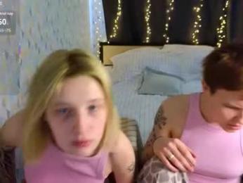 babees_eva webcam model stream image