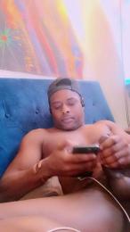 Tonypole83 webcam model stream image