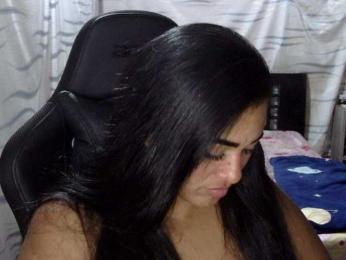 Letty33 webcam model stream image