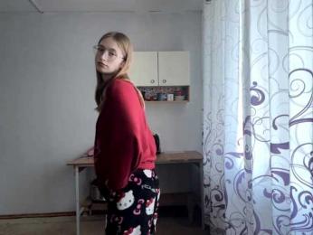 VelvetCash webcam model stream image