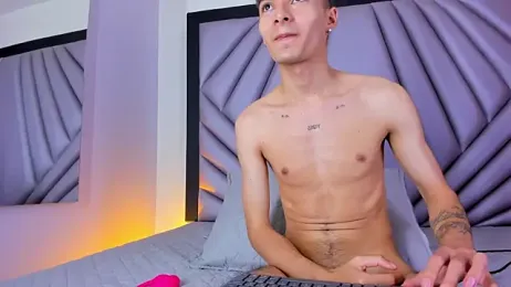 Yoss_Kink webcam model stream image