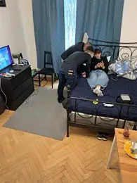 original_guys webcam model stream image