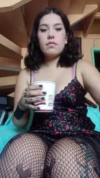 C1nn6m0n webcam cam4 model stream image