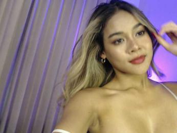 lilypeachxxx webcam bongacams model stream image