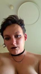 Eowine webcam cam4 model stream image