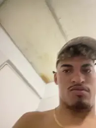 Boys-party webcam model stream image