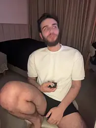 2HARDKURT webcam stripchat model stream image