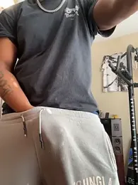 KeYBuMp323 webcam model stream image