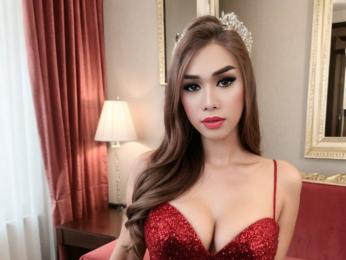 YvanaRhoades webcam model stream image