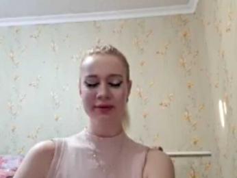 linafinay webcam bongacams model stream image