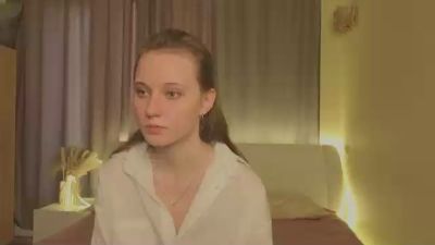 LynneRencher webcam model stream image