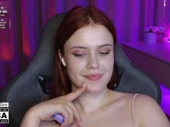 AliceWyliee webcam model stream image