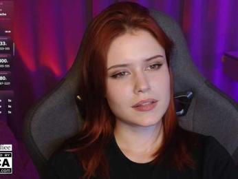 AliceWyliee webcam model stream image