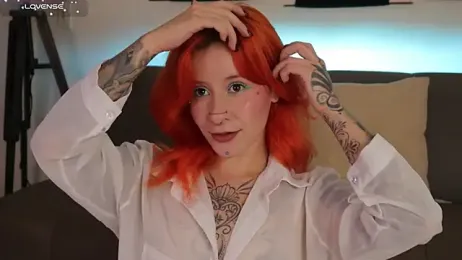 Daarlene webcam model stream image