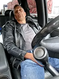 truckdawg2023 webcam stripchat model stream image