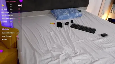 uhlala__ webcam model stream image