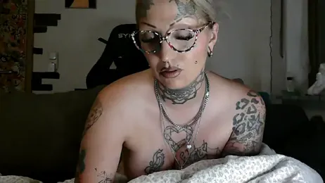 RoxxyInk webcam model stream image